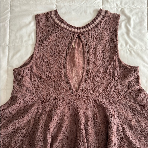 Free People Maisie Mauve Sheer Lace Tank Top Size L - Picture 2 of 5